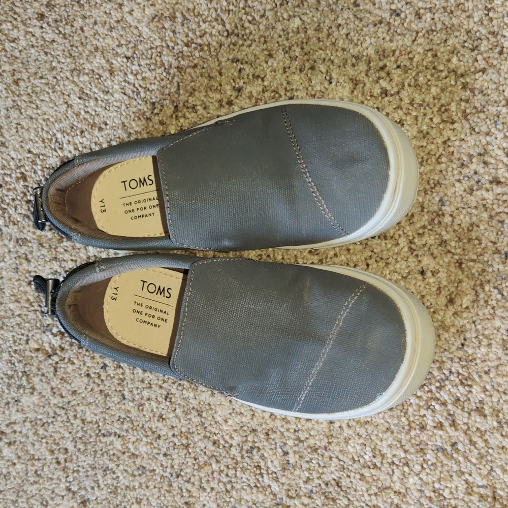 Boys Tom slip on shoes, grey, size Y13